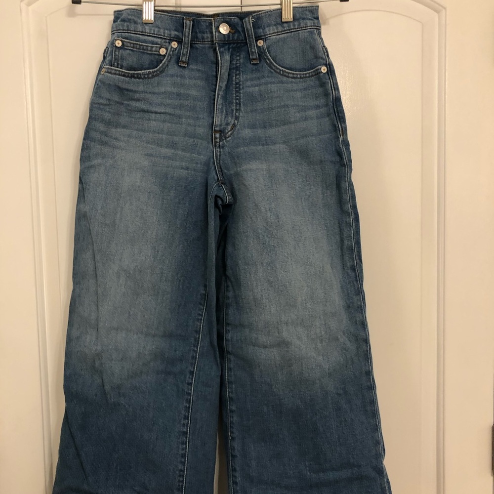 Madewell wide leg crop. Worn twice.